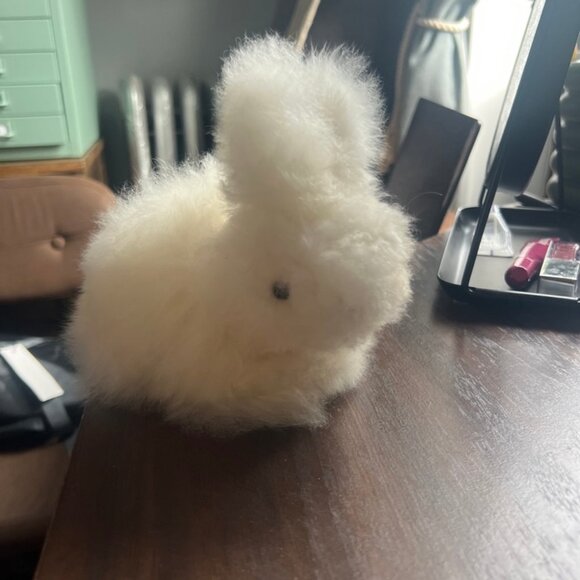 Alpaca Bunny - Picture 1 of 2